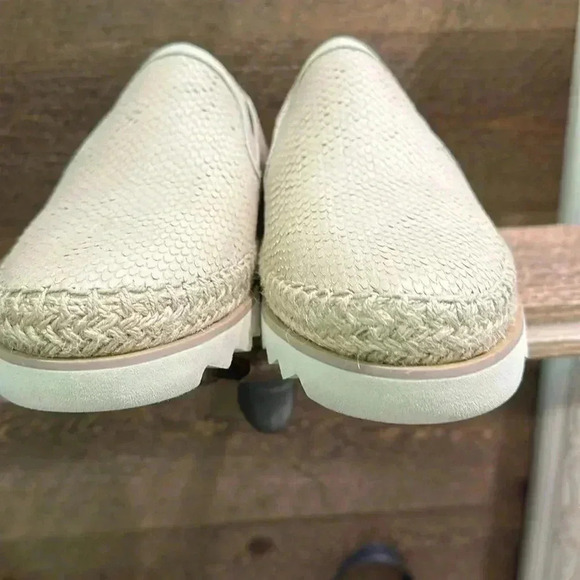 Donald J. Pliner Millie Leather Slip-On Platform Sneakers Tan Snake Print 7.5 - Picture 7 of 8